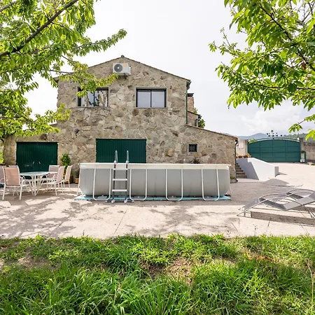 Vakantiehuis Casa Cerezos Arbo