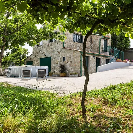 Casa Cerezos Vakantiehuis Arbo